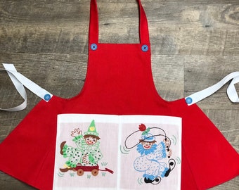 Children’s Apron • Crafting Apron • Mommys Little Helper • Cooking • Painting Apron • School Apron • Preschool Apron • Gift • Ready to ship