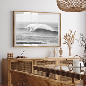 Stampa Fine Art Big Wave Surf Fotografia in bianco e nero Oceano Minimalista Beach House incorniciata Decorazione da parete Fotografia Fine Art immagine 4