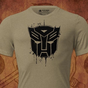 Camiseta gráfica de Autobots, camiseta de Transformers, camiseta de los 80, camiseta de dibujos animados de los 80, camiseta de estilo retro, camiseta de inspiración vintage, camiseta de dibujos animados