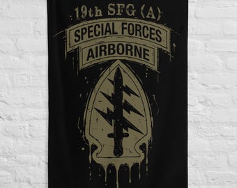 19th Special Forces Group Airborne Flag, Green Beret Military Decor