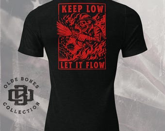 Camiseta de bombero "Mantente agachado, deja que fluya", Regalos para bomberos, Camisetas del departamento de bomberos, Camisetas de bomberos