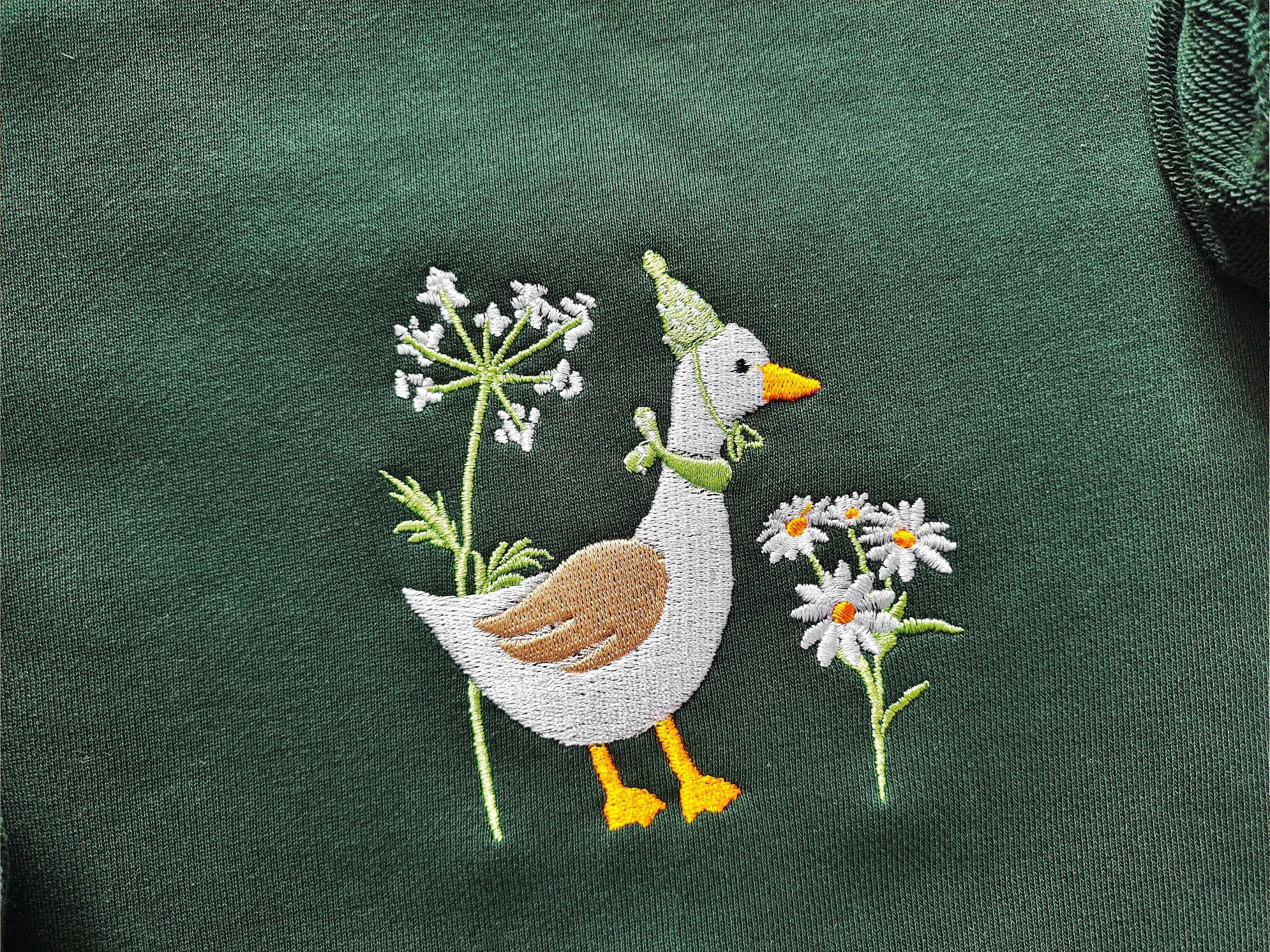 Discover Cute Embroidered Duck Sweatshirt,Goose and Daisy Embroidered Crewneck ,Funny Sweatshirt, Silly Goose,Animal Lover Gift