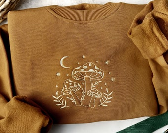 Mushroom embroidered crewneck sweatshirt,Brown Sweatshirt,retro sweatshirt,mushroom lovers gift