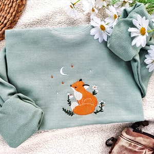 Fox Daisy Embroidered Sweatshirt,Embroidered Sweatshirt Vintage,Embroidered Crewneck ,Nature Lover Gift image 1
