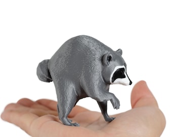 Jimothy the Raccoon Figurine, Multicolor Desk Ornament