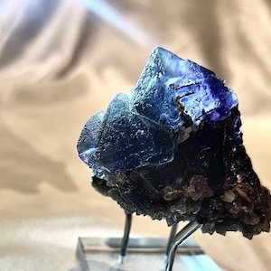 Black rose fluorite - Etsy 日本
