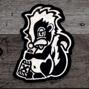 Drunk Skunk Iron on Patch, Sailor Jerry Traditional Tattoo Flash, Punk Rockabilly Style