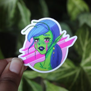 Naklejka winylowa Alien Tears (kawaii, kolorowa, naklejka z dziewczyną z obcej planety)