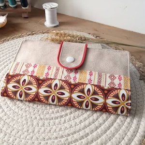 Porte chéquier AMELIE, housse de protection, protège chéquier, porte cartes, suédine, accessoire femme, idée cadeau, cadeau anniversaire
