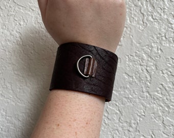 Heavstjer Punk Alloy Buckle Bracelet Wide Leather Wristband Cuff Bracelet Heavstjer Punk Alloy Buckle Bracelet Wide Leather Wristband Cuff Bracelet