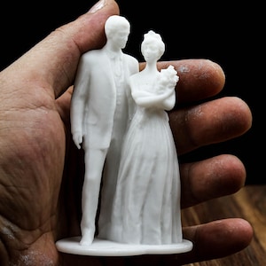Couple Figurine | Wedding Cake Topper Figure | High Detail Resin Printed Miniature |