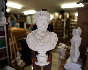 Busto enorme de Marco Aurelio de 32"