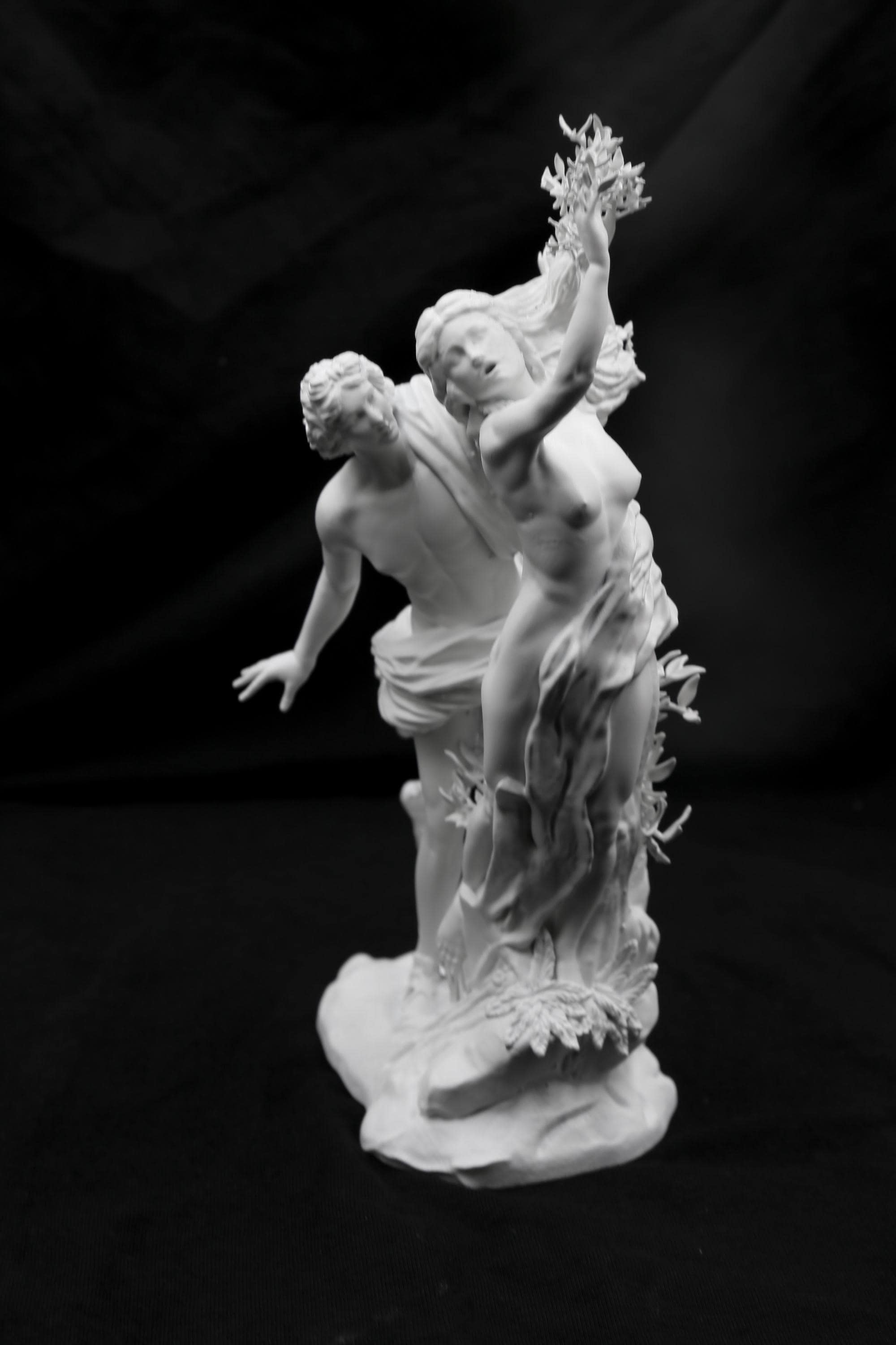 アポロとダフネの樹脂像：ベルニーニの彫刻レプリカ - Etsy 日本