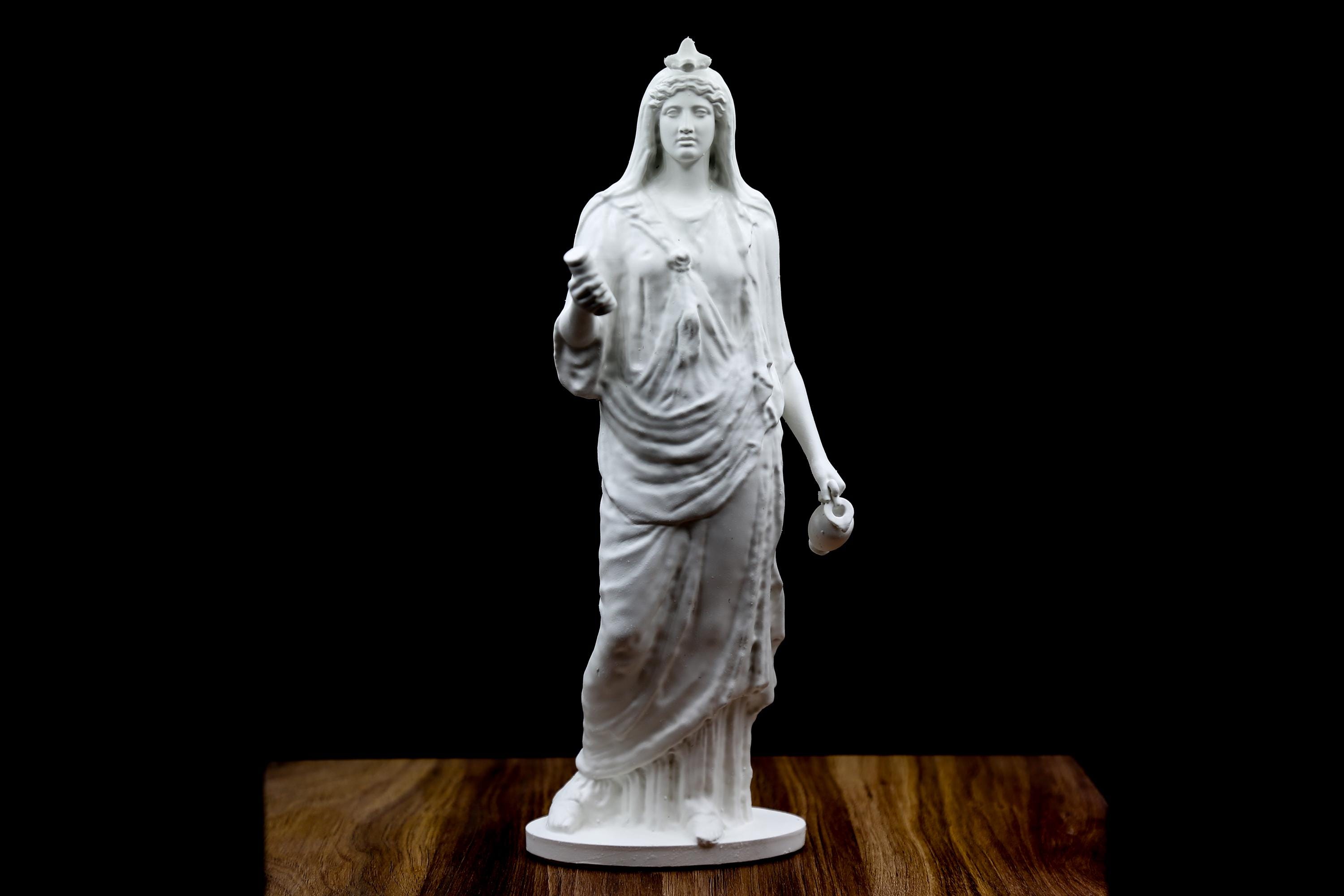 イシス 古代エジプトの女神 ヘレニズム美術 | サイズオプション