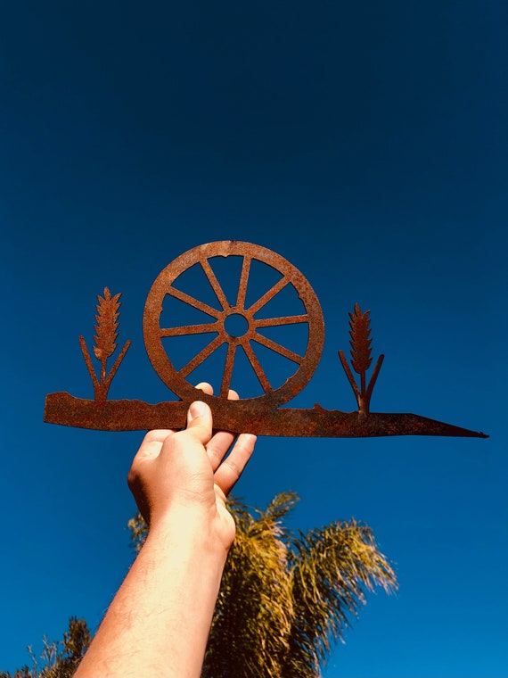 Metal Wagon Wheel Art Birthday Gift Garden Art Wedding Etsy