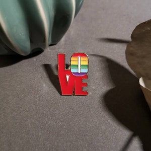 LGBTQ+ Enamel Pins | Pride Pins | LOVE Pins | Rainbow Pins | NHS Pins | Colourful Pins | Fun | Perfect Gifts | E4L