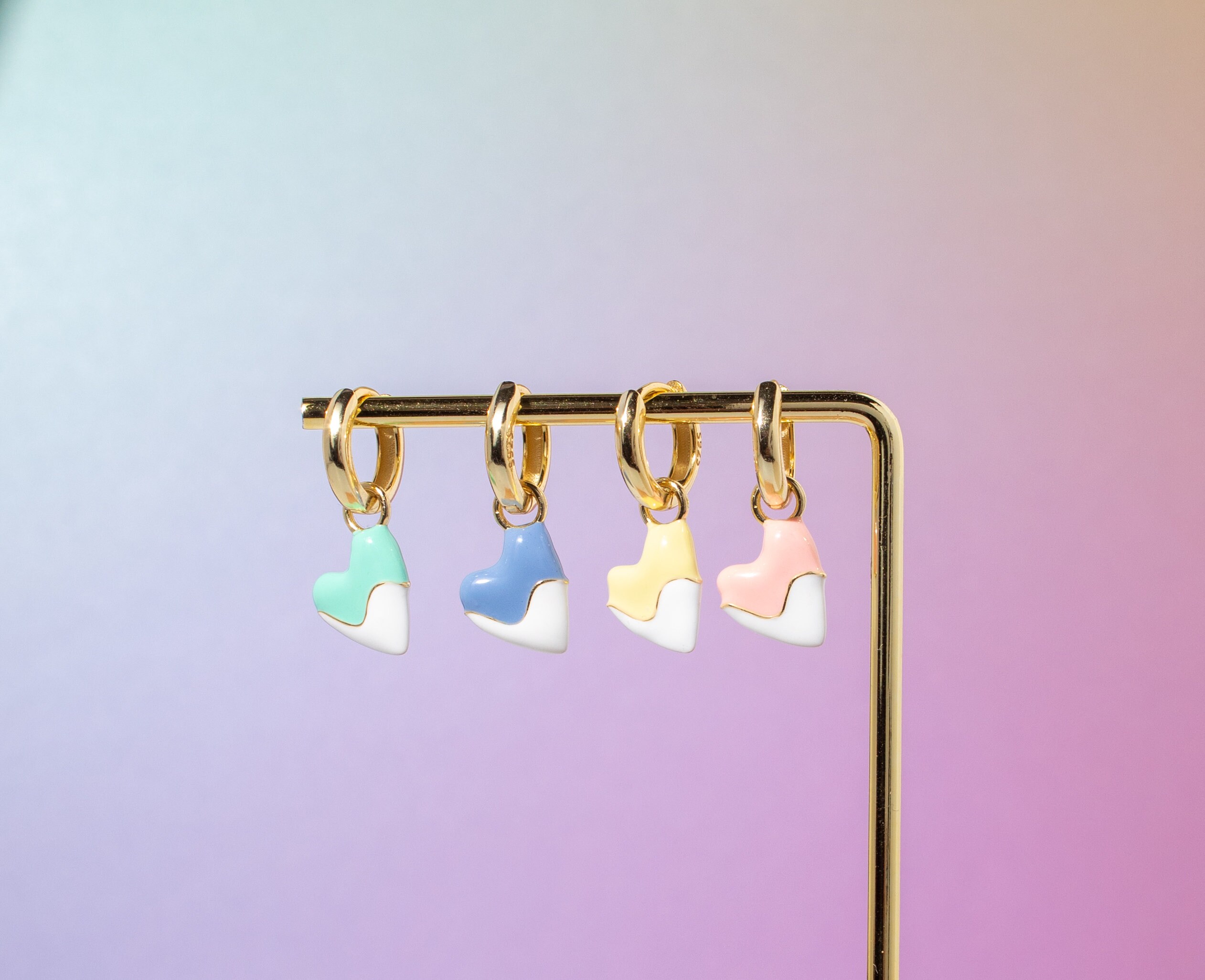 Huggie Charm Edith Blue Gold main image 1