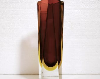 Large Murano Sommerso Faceted Vase Red Core, Mandruzzato Style, Heavy Art Glass, Italy 1960s