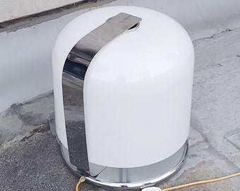 Lámpara de mesa Meblo Guzzini Alvise de Luigi Massoni, era espacial, años 60