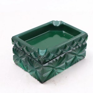 Posacenere e scatola per sigarette in vetro malachite Art Déco, vetro ceco Boho Art anni '30