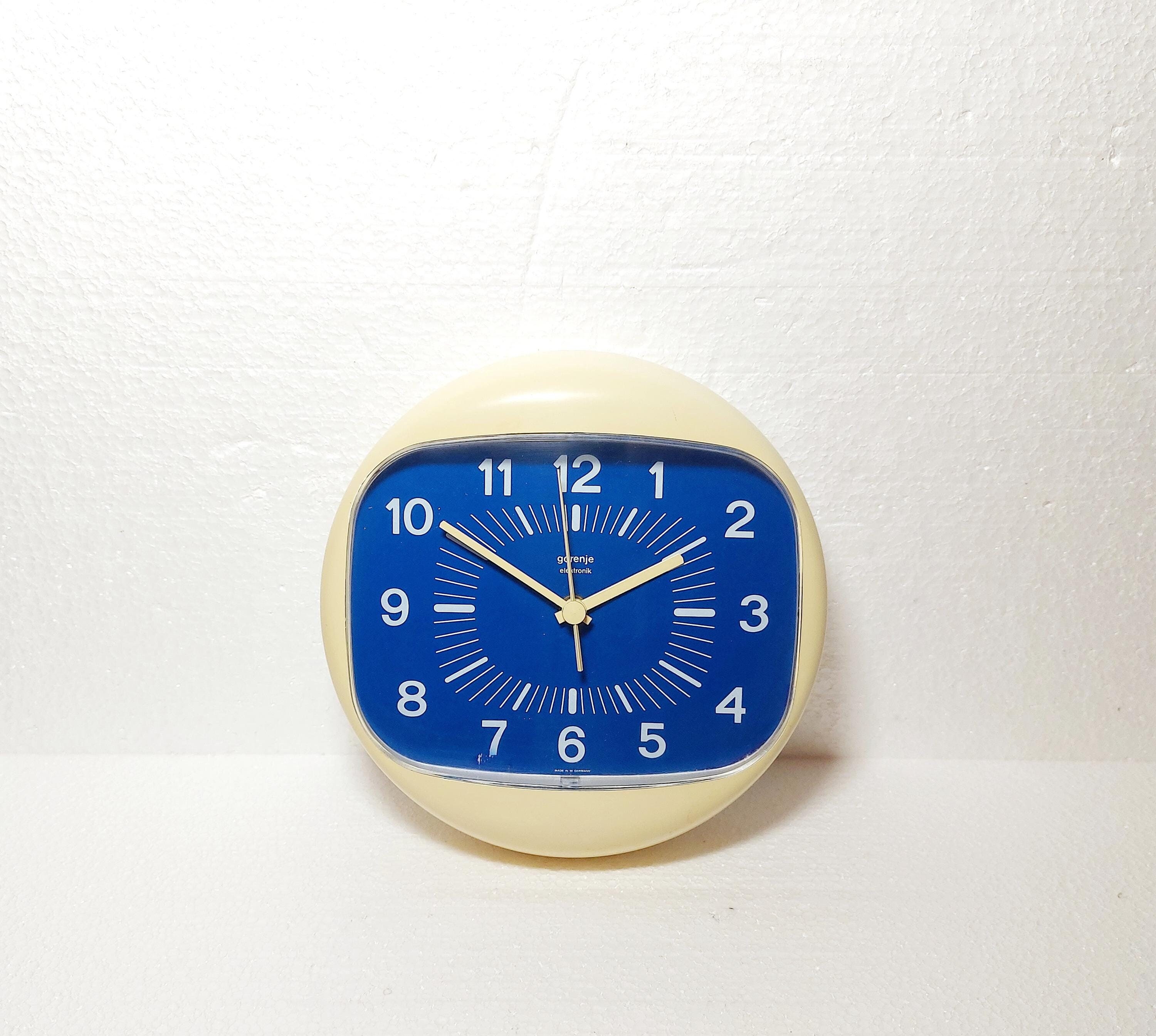 90s guzzini vintage wall 時計　ポストモダン 90s guzzini vintage wall 時計 ポストモダン