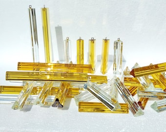 Vier vervangende onderdelen Triedri van muranoglas - vervangende onderdelen voor kroonluchters uit de jaren 60