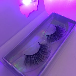 Fluffy lashes