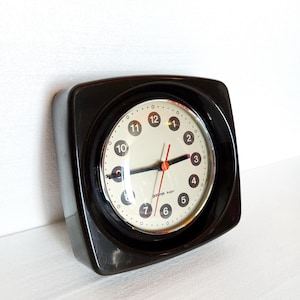 Gorenje Quartz Wall Clock: Space Age Decor, Yugoslavia 70s