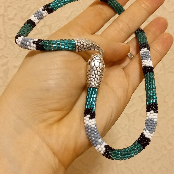 Turguoise white seed beaded snake necklace Emerald Snake choker necklace Handmade choker Bracelet snake