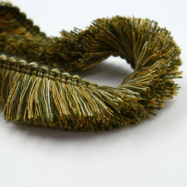 Viscose Brush Fringe 30mm x 1m - 6517