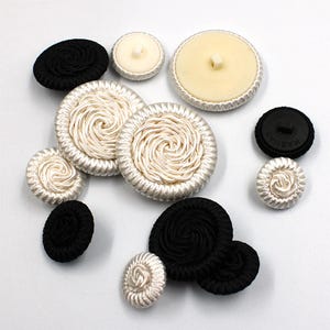Corded Button with Curled Centre - 4361
