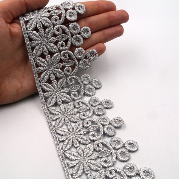 Silver Guipure Lace Queenie