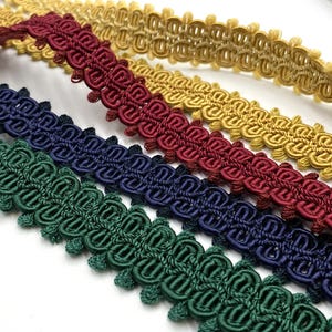 Scalloped Looped Gimp Braid - 25mm - by the metre - 6891