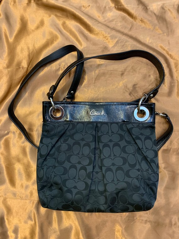 Vintage 2000’s Y2K Coach Signature Collection Jacq