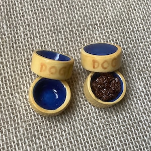 Dollhouse miniature dog bowls and mat, 1/12th scale pet food dishes