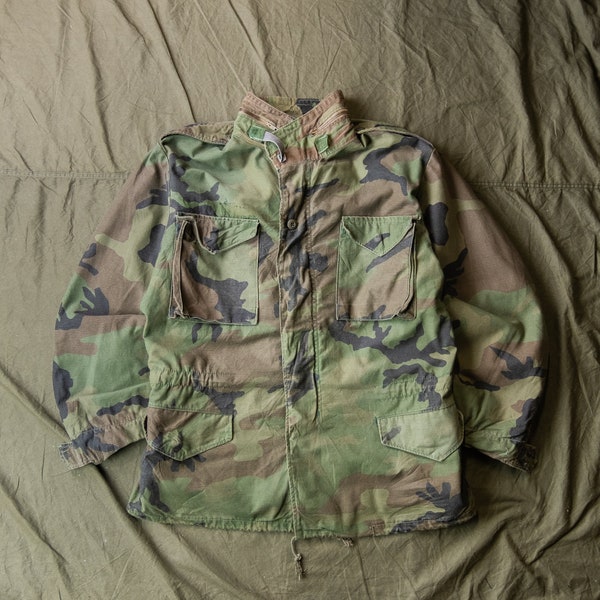 Vintage 90s US Army Faded Woodland Camo M65 Field Jacket / Size Medium / Made in USA / Military Surplus