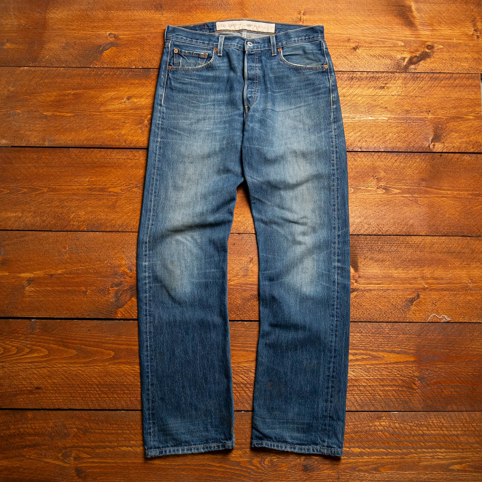 パンツ 90s levis 501 made in usa w34 L33 Vintage 90s Limited Edition Levi's 501 Jeans - Size 34x33