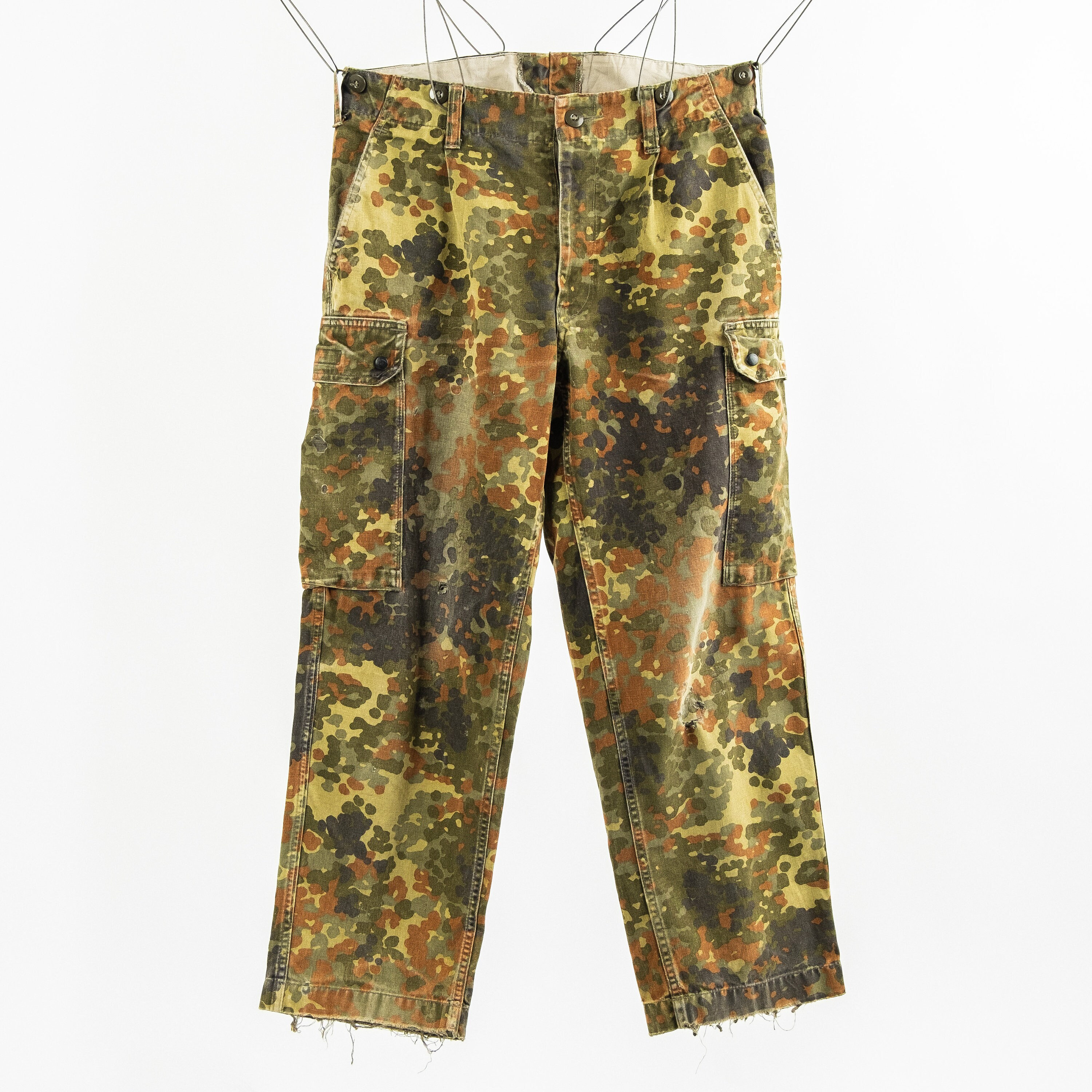 Vintage 90s German Army Military Flecktarn Camouflage Cargo Pants / Size 32x26 / Army Surplus - Etsy Vintage 90s German Army Military Flecktarn Camouflage Cargo Pants / Size 32x26 / Army Surplus - Etsy