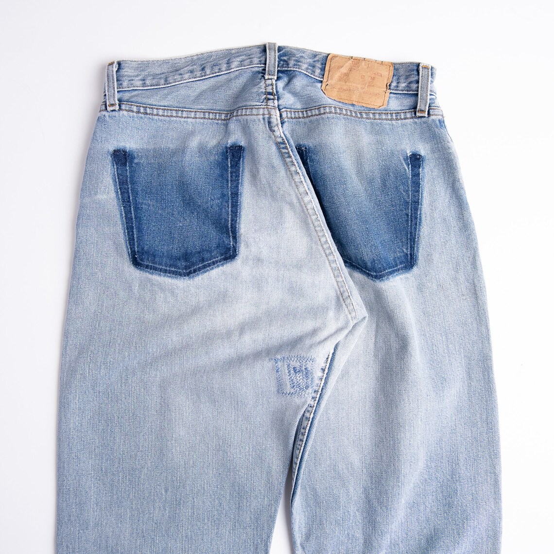 Vintage 90s Distressed Faded Levi's 501 Denim Jeans Size 32x34 / Made ...