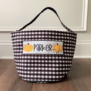 Halloween Trick or Treat Bucket Black Gingham Orange Gingham Personalized Embroidered Applique Boy Girl Bag Spider Pumpkin Bat Bows Kids