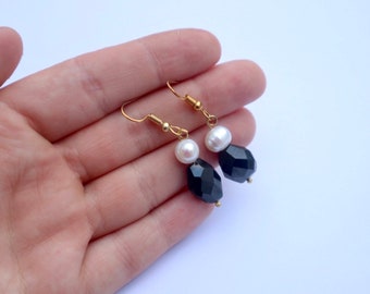 Black Pearl Droplets, Black Drop Earrings, Black Pearl Earrings, Black Droplet Earrings, Black Pearl Drops, Black Bead Earrings, Halloween