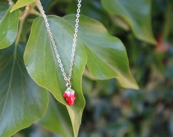 Strawberry Necklace, Dainty Strawberry Necklace, Fruit Necklace, Strawberry, Strawberry Jewellery, Valentines Gift, Strawberry Gift Necklace