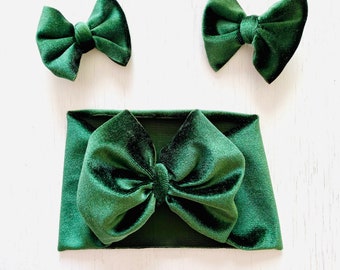 Hunter Green Bow: Nylon headband, Headwrap, Piggies or Clip Bow