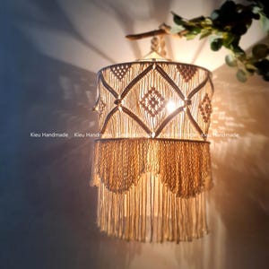 Handgjord makraméhängande lampa - Unik vintage taklampskärm