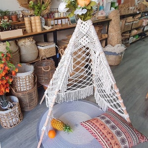 Teepee Macrame Pattern with Macrame pdf tutorial and Video