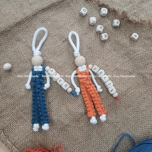 Porte-clés en macramé personnalisé avec nom, cadeau de baby shower fait main, porte-clés pour couple, porte-clés couleur meilleur ami