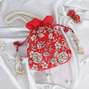 Maharani Zardozi Potli | Bridal Potli Bag | Handmade Evening Bag | Indian/Pakistani Wedding Day Potli Bag| Wristlet Bag | Designer Potli Bag