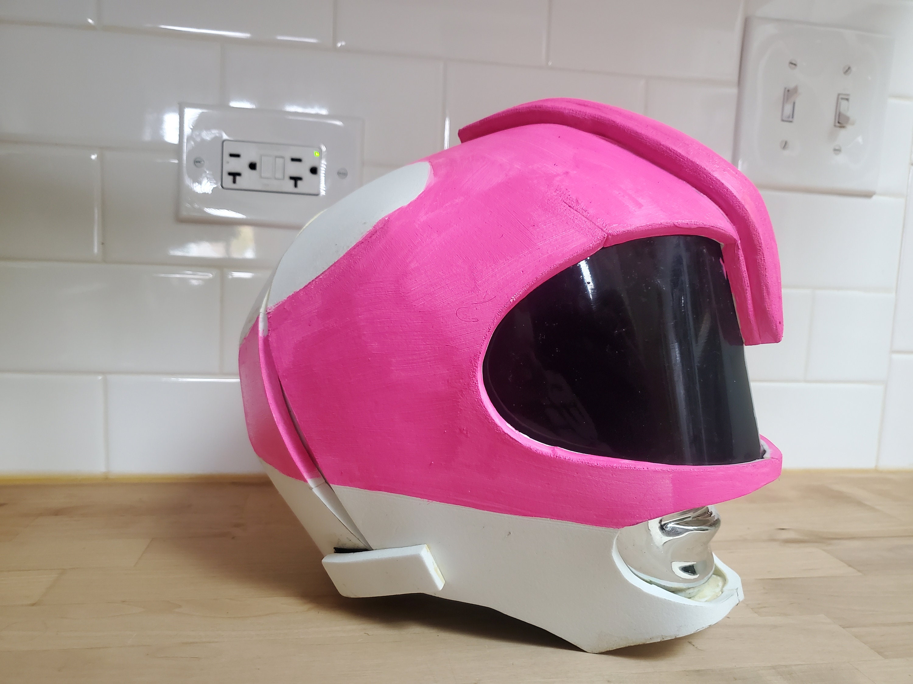 Pink Ranger Helmet - Etsy UK, حجم الصورة 3000x2250