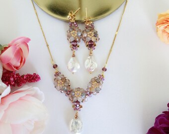 Flower wedding jewelry set for bridesmaids, flower necklace and earrings, beaded necklace with crystals, pearl necklace, beaded earrings