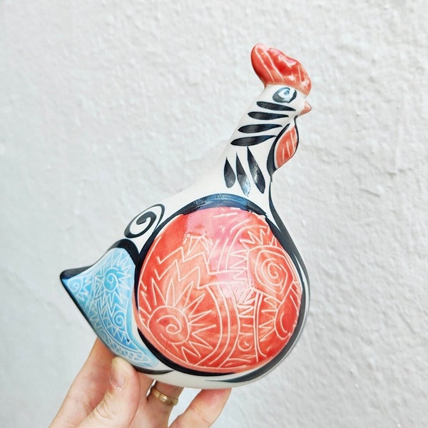 Pièce en forme de poule, en "gres" - peinte à la main - "style picassien" - 20cm. (8") - Galice (Espagne) - Poulet, volaille en grès -